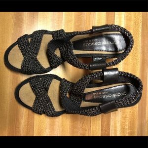 Andre Assous cute wedge heels